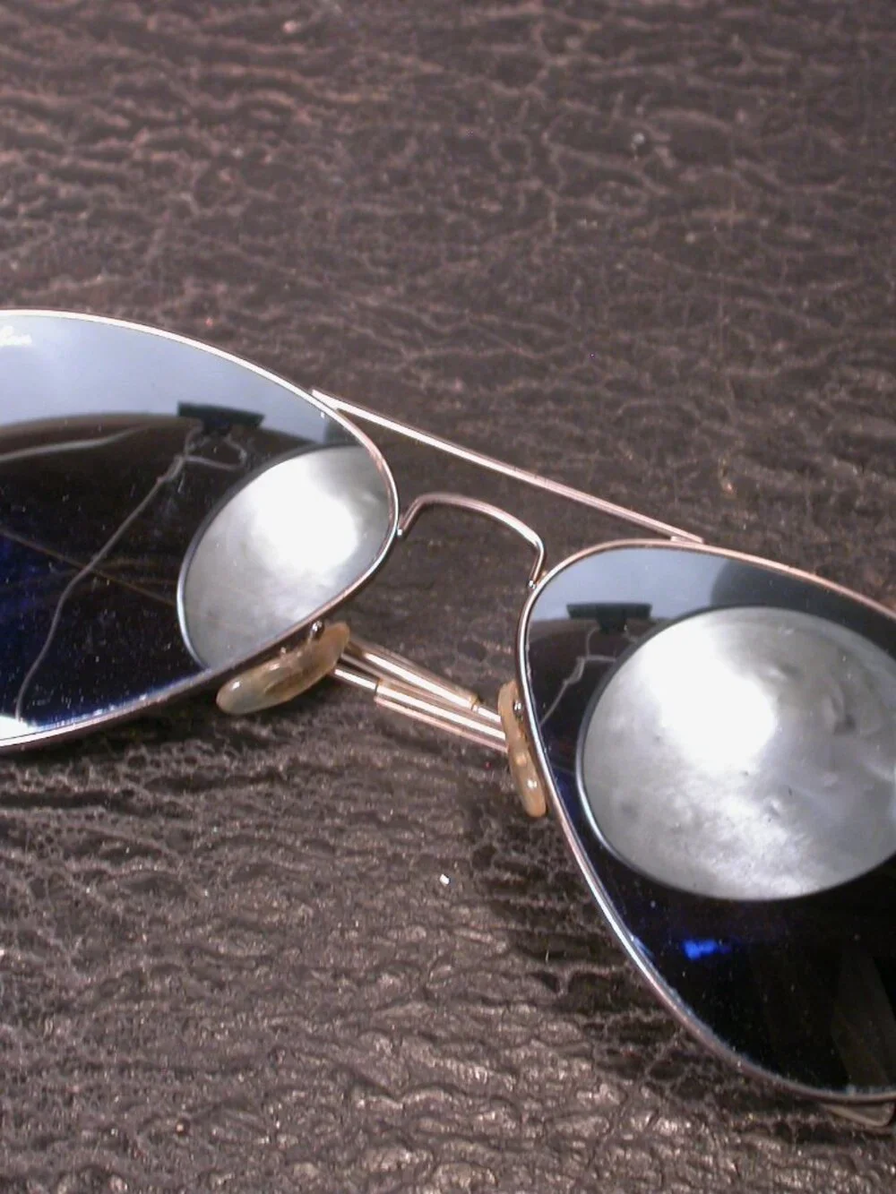Ray-Ban up auction